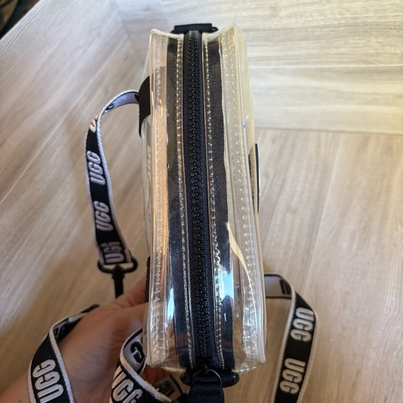 UGG Janey II Transparent Boot | UGG Belt Bag Crossbody - Picture 10 of 13